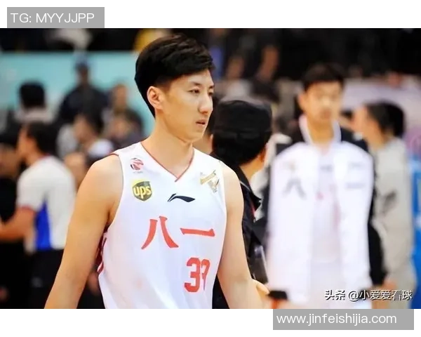 韩硕：从篮球场上的新星到职业生涯的辉煌转折点探索